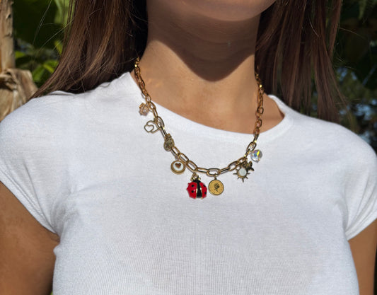 Collier Breloque « Gujanaise »